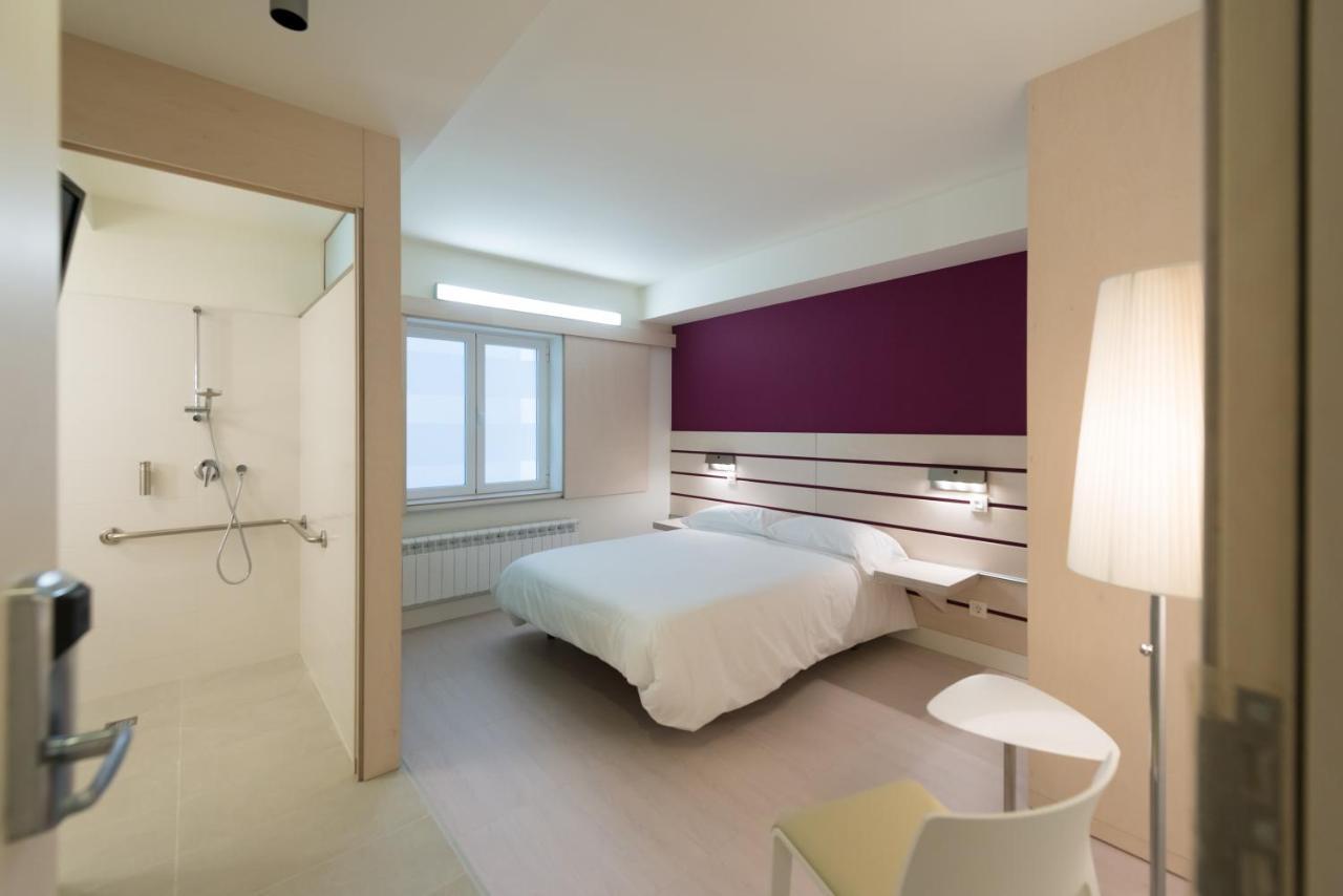 Hotel Boreal Viento Norte Burgo Exteriör bild
